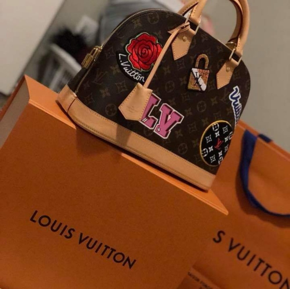 Authentic LV MONOGRAM BAG